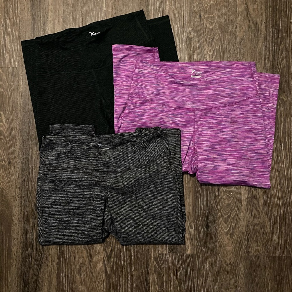 Bundle of 3 Old Navy Active Crop Leggings